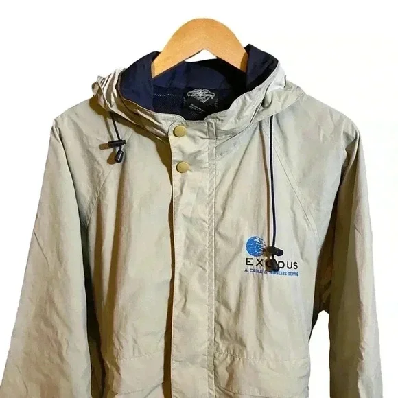 VGT EXODUS Windbreaker Jacket Hooded Front Pockets Zip-up Cream/Beige Size L - Picture 2 of 16
